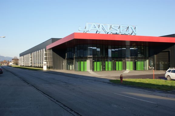 Gewerbehalle