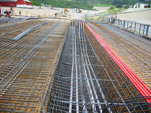 Brücke mit Vorspannung Brücke mit Vorspannung